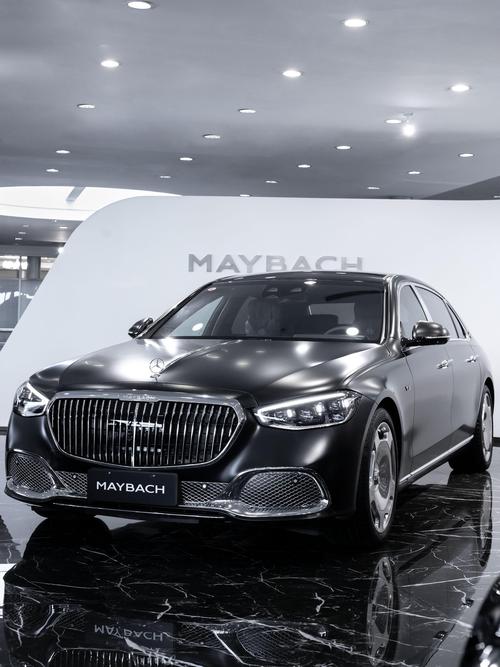 成都314岚图汽车的售后服务让用户无忧出行，迈巴赫未来的豪华车趋势